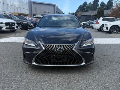2019 Lexus ES in Richmond, British Columbia