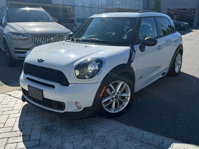 2014 MINI Cooper Countryman in North Vancouver, British Columbia