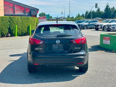 Nissan Qashqai  2017 à Richmond, Colombie-Britannique