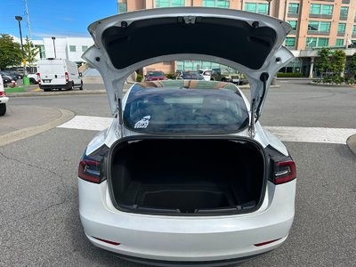 2020 Tesla Model 3 in Richmond, British Columbia