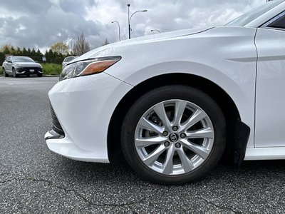 2018 Toyota Camry in North Vancouver, British Columbia