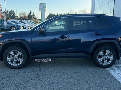 Toyota RAV4  2024 à Richmond, Colombie-Britannique