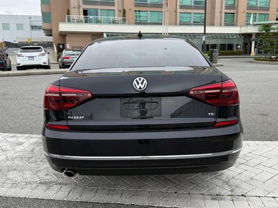2018 Volkswagen Passat in North Vancouver, British Columbia