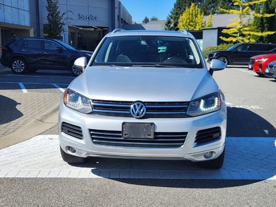 2012 Volkswagen Touareg in Richmond, British Columbia