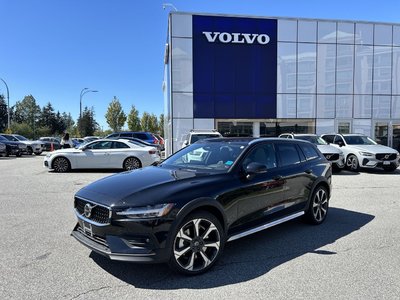 2023 Volvo V60 Cross Country  4 Cylinder Engine 2.0LAll Wheel Drive in Richmond, British Columbia