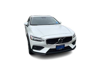 2025 Volvo V60 Cross Country in Richmond, British Columbia