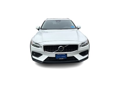 2025 Volvo V60 Cross Country in Richmond, British Columbia