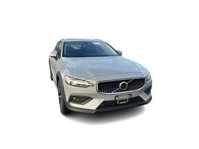 Volvo V60 Cross Country  2026 à Richmond, Colombie-Britannique