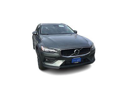 Volvo V60 Cross Country  2026 à Richmond, Colombie-Britannique
