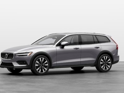 Volvo V60 Cross Country  2026 à Richmond, Colombie-Britannique