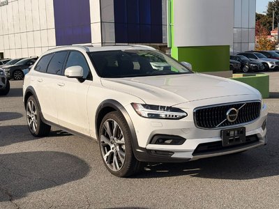 Volvo V90 Cross Country  2022 à Richmond, Colombie-Britannique