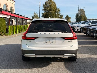 Volvo V90 Cross Country  2022 à Richmond, Colombie-Britannique