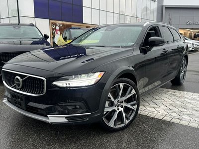 2024 Volvo V90 Cross Country in Surrey, British Columbia