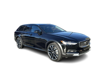 2025 Volvo V90 Cross Country in North Vancouver, British Columbia