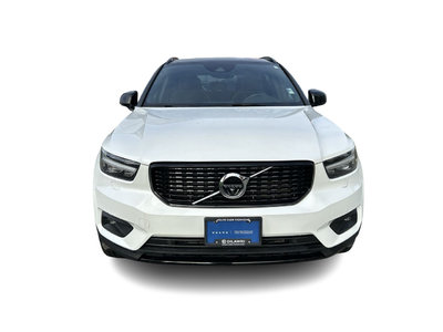 2021 Volvo XC40  4 Cylinder Engine 2.0L/120CIAll Wheel Drive in Richmond, British Columbia