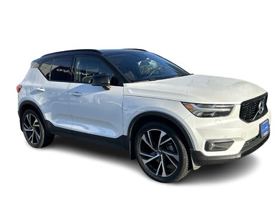 2022 Volvo XC40 in North Vancouver, British Columbia