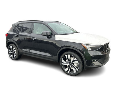 2025 Volvo XC40  2L TURBO 4cyl.All Wheel Drive in Richmond, British Columbia