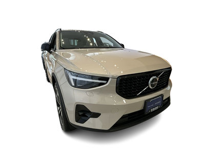 2025 Volvo XC40  2L TURBO 4cyl.All Wheel Drive in Richmond, British Columbia