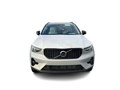 2025 Volvo XC40  2L TURBO 4cyl.All Wheel Drive in Richmond, British Columbia