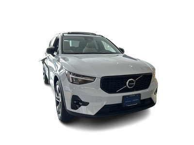 2025 Volvo XC40  2L TURBO 4cyl.All Wheel Drive in Richmond, British Columbia
