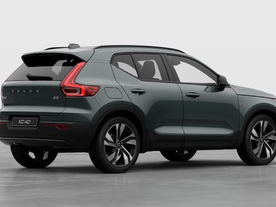 2026 Volvo XC40 in Richmond, British Columbia