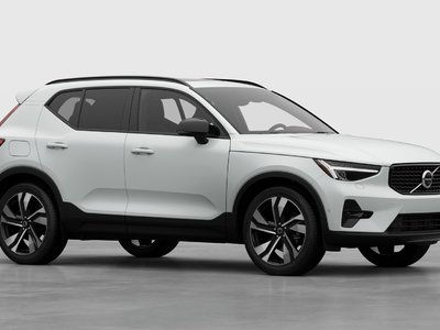 2026 Volvo XC40 in Richmond, British Columbia