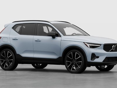 2026 Volvo XC40 in Richmond, British Columbia