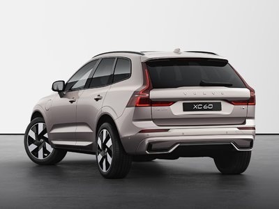 2025 Volvo XC60 Plug-in Hybrid in Richmond, British Columbia