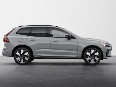 2025 Volvo XC60 Plug-in Hybrid in Richmond, British Columbia