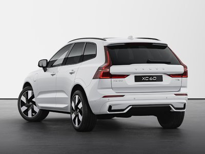 2025 Volvo XC60 Plug-in Hybrid  2L TURBO 4cyl.All Wheel Drive in Richmond, British Columbia