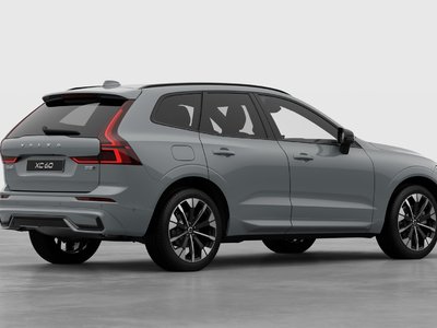 Volvo XC60  2027 à Richmond, Colombie-Britannique