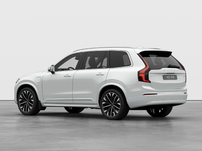 2025 Volvo XC90 2025.5 PLUG-IN HYBRID  2L TURBO 4cyl.All Wheel Drive in Richmond, British Columbia