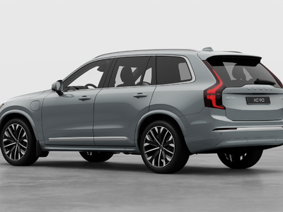 2026 Volvo XC90 Plug-In Hybrid  2L TURBO 4cyl.All Wheel Drive in Richmond, British Columbia