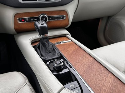 2022 Volvo XC90 in Richmond, British Columbia
