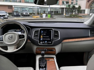 2022 Volvo XC90 in Richmond, British Columbia