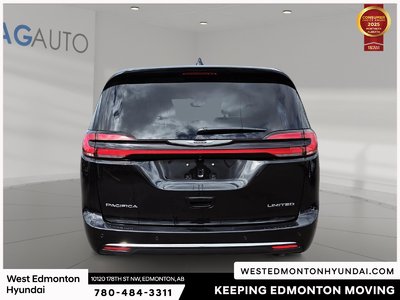2026 Chrysler Pacifica Limited — photo 7