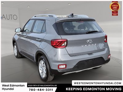 2022 Hyundai Venue Preferred — photo 6