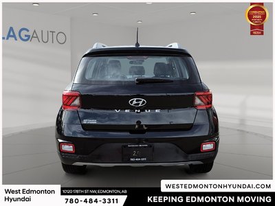 2024 Hyundai Venue Preferred — photo 7