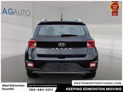 2025 Hyundai Venue Preferred — photo 7