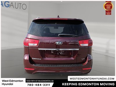 2018 Kia Sedona LX — photo 7