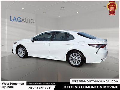 2023 Toyota Camry SE — photo 5