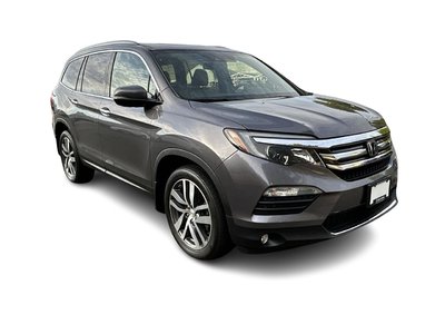 2018  Pilot in Vancouver, British Columbia