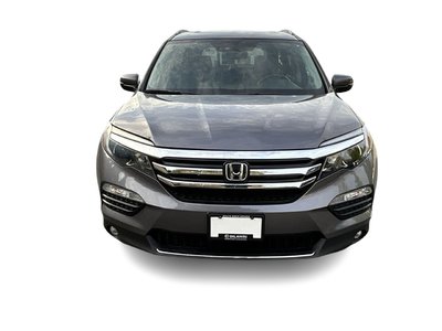 2018  Pilot in Vancouver, British Columbia