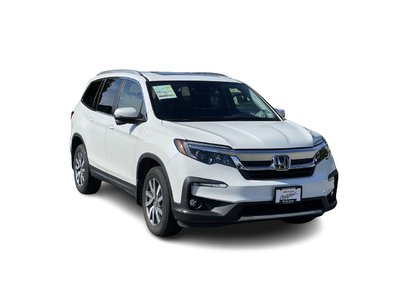 2021  Pilot in North Vancouver, British Columbia