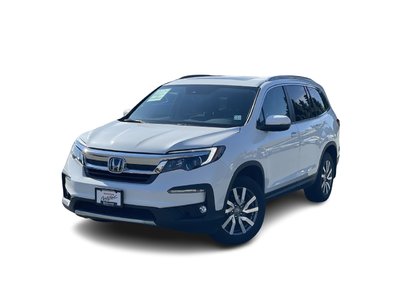 2021  Pilot in North Vancouver, British Columbia