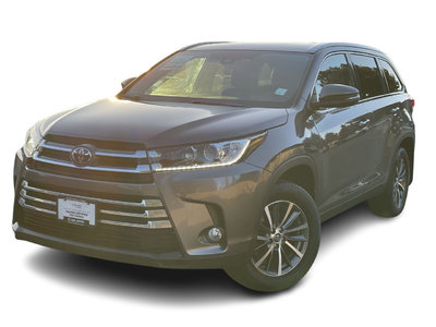 2019 Toyota Highlander in North Vancouver, British Columbia