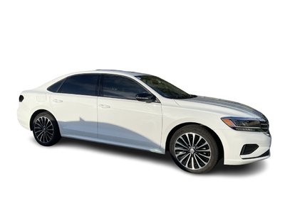 Volkswagen Passat  2022 à Surrey, Colombie-Britannique