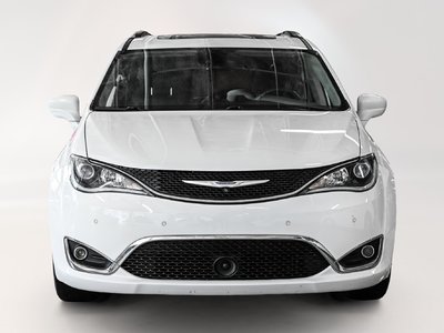 2017 Chrysler Pacifica in Verdun, Quebec