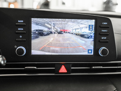 Hyundai Elantra  2022 à Verdun, Québec