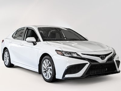 2022 Toyota Camry in Verdun, Quebec